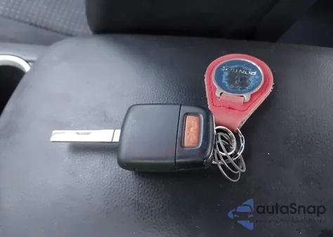 2008 Pontiac G8 z USA, uszkodzony, nr VIN 6G2ER57728L124669